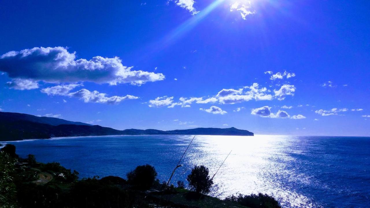 B&B Incanto Del Mare 帕利努罗 外观 照片